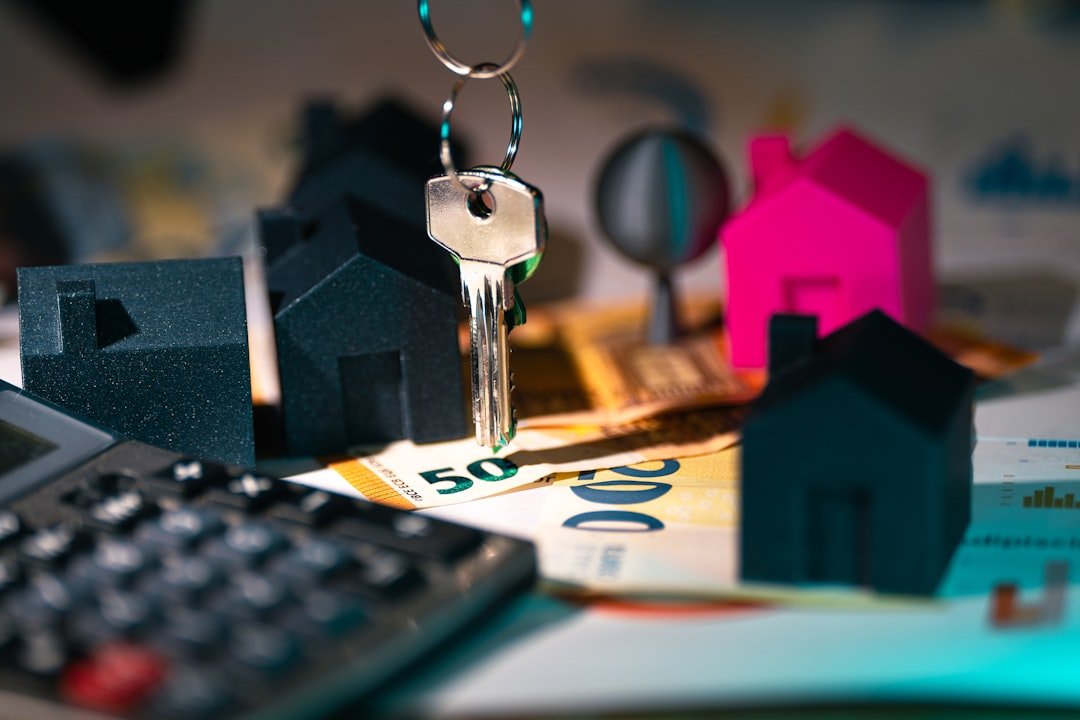 Photo Real Estate Agent