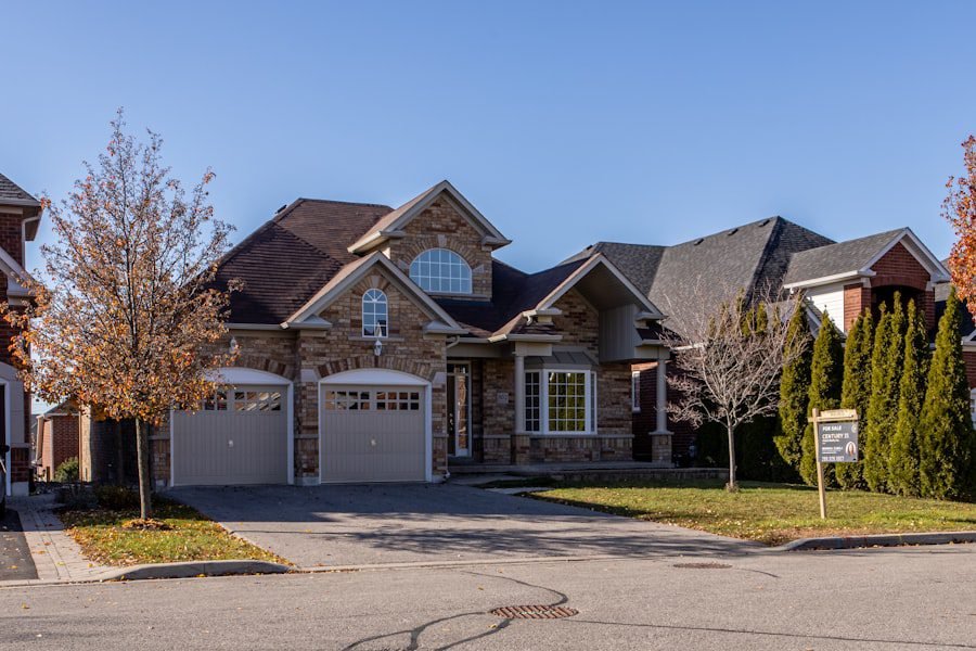 Photo houses for sale