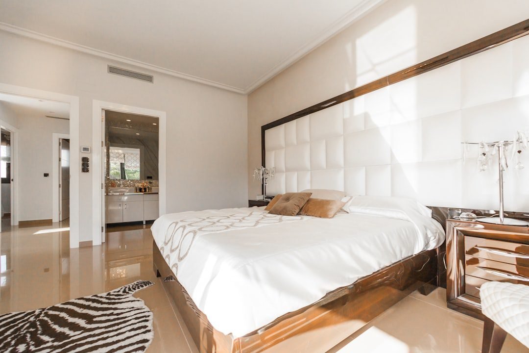 Photo houses for sale