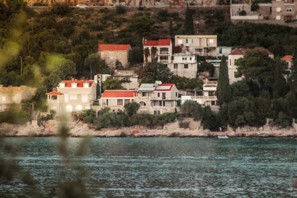 Photo houses for sale