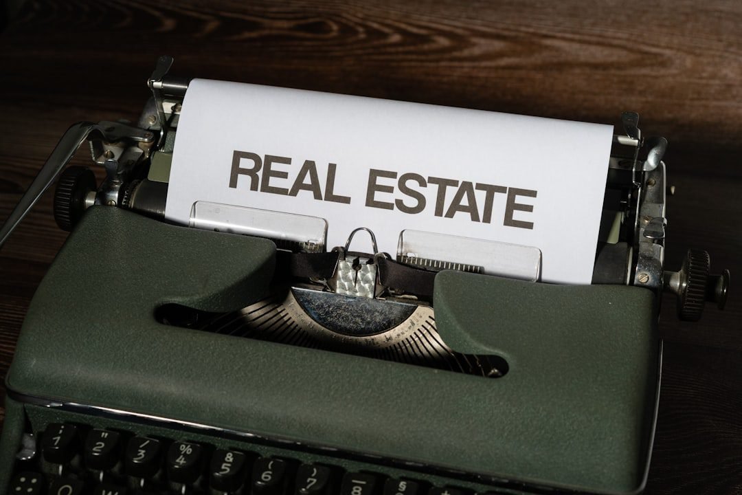 Photo Commission Real Estate Agent Perth